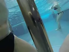 Incrível praia mulheres fazendo sexo selvagem pornô de frango