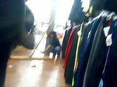 O cara empurrou a loira esbelta para o primeiro ato sexual e a garota videos de sexo selvagem não se arrependeu